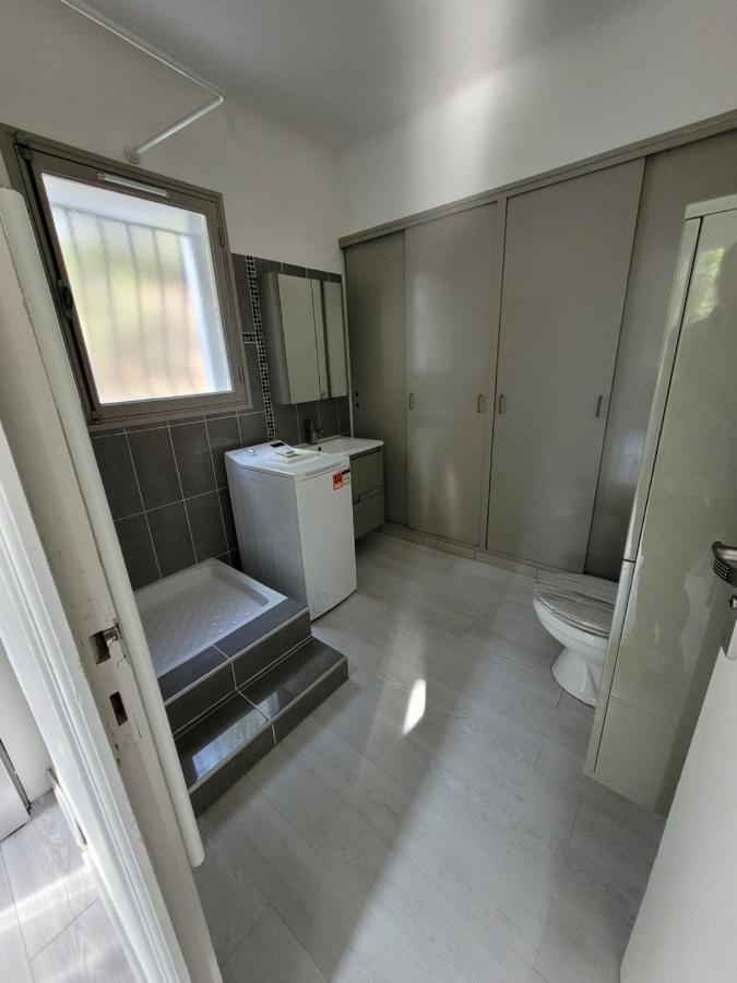 Studio Lit Double. Gréoux-les-Bains Buitenkant foto